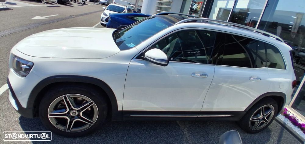 Mercedes-Benz GLB 200 d AMG Line - 2