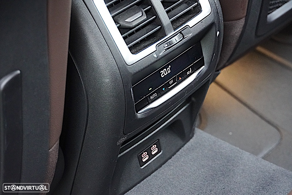 BMW iX3 M Sport Inspiring - 32