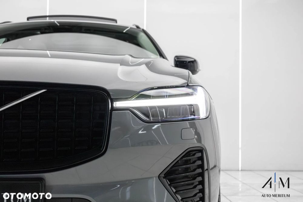 Volvo XC 60 B4 D AWD Ultimate Dark - 9