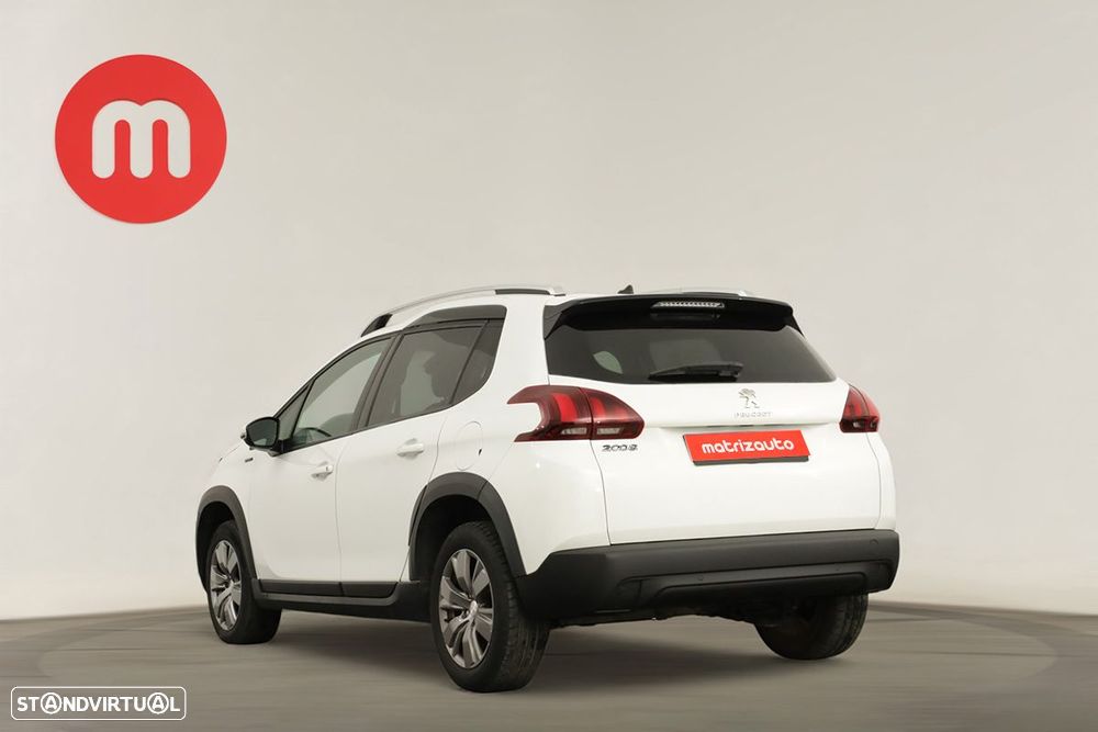 Peugeot 2008 1.2 PureTech Signature - 3