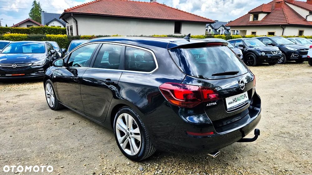 Opel Astra 1.4 Turbo Cosmo - 21