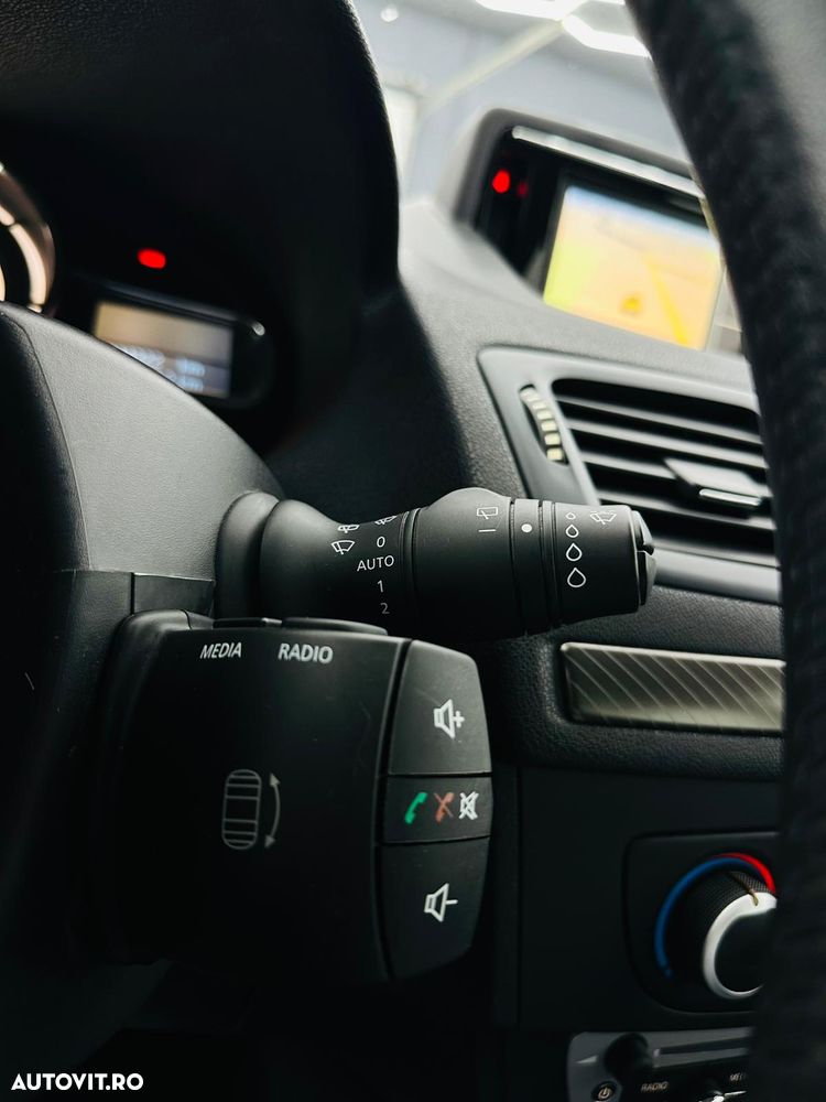 Renault Megane 1.5 dCi Dynamique - 27