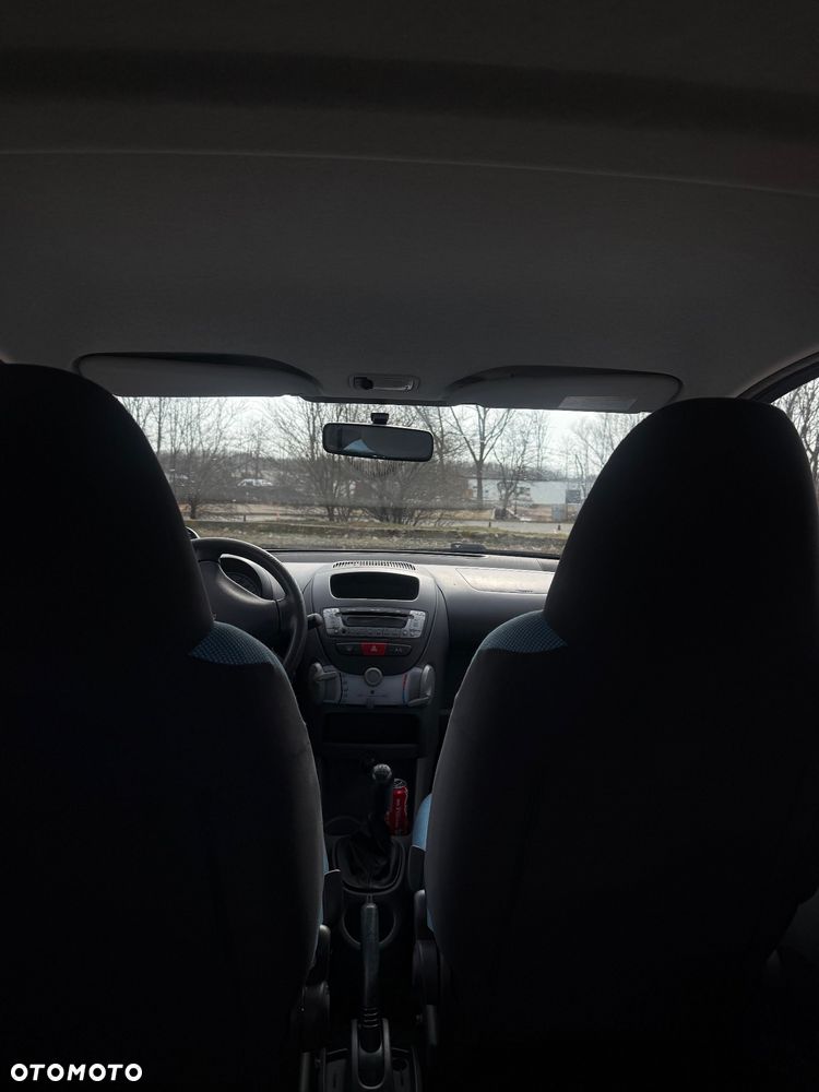 Peugeot 107 1.0 Happy - 8