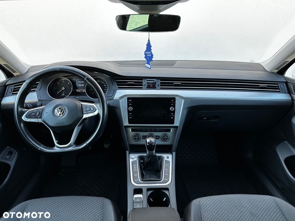 Volkswagen Passat 2.0 TDI EVO Business - 11