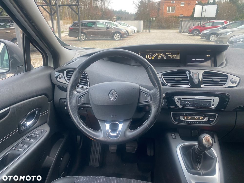 Renault Scenic ENERGY TCe 130 BOSE EDITION - 15