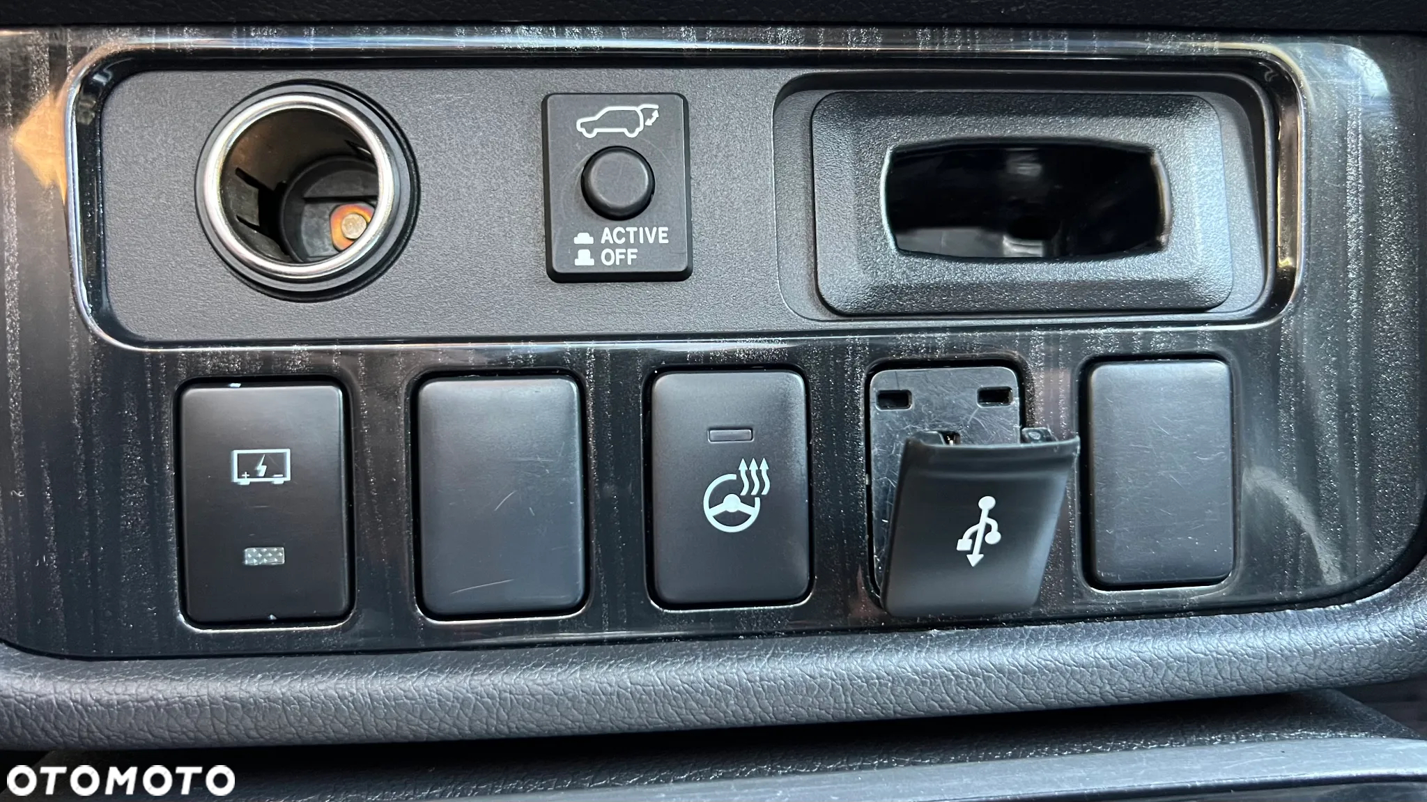 Mitsubishi Outlander - 5