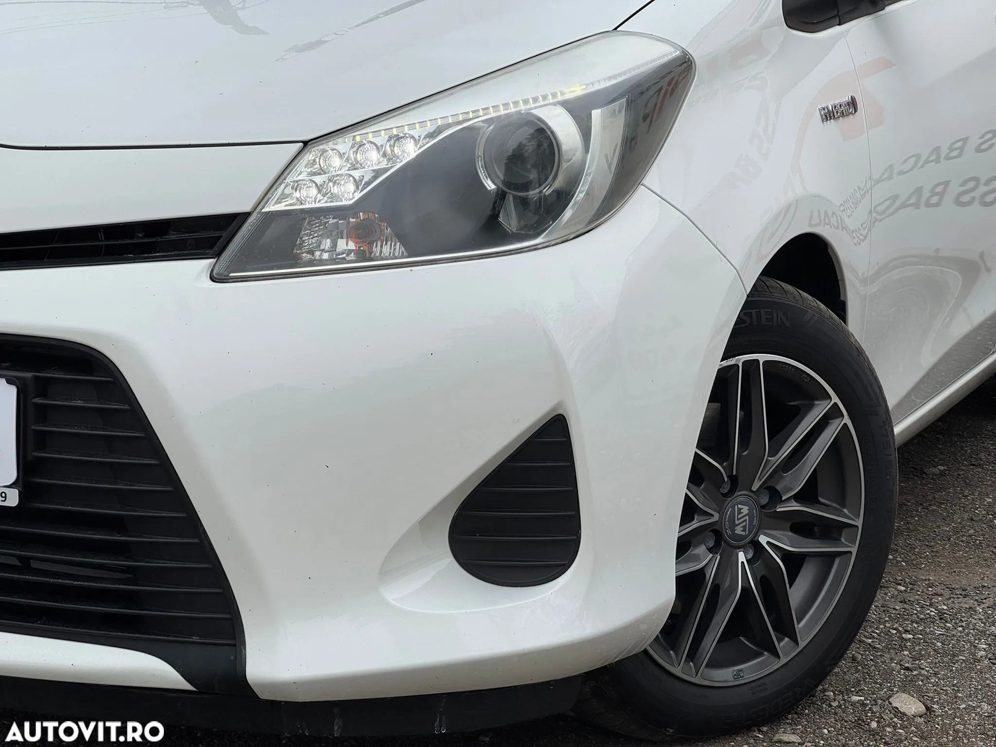 Toyota Yaris - 11