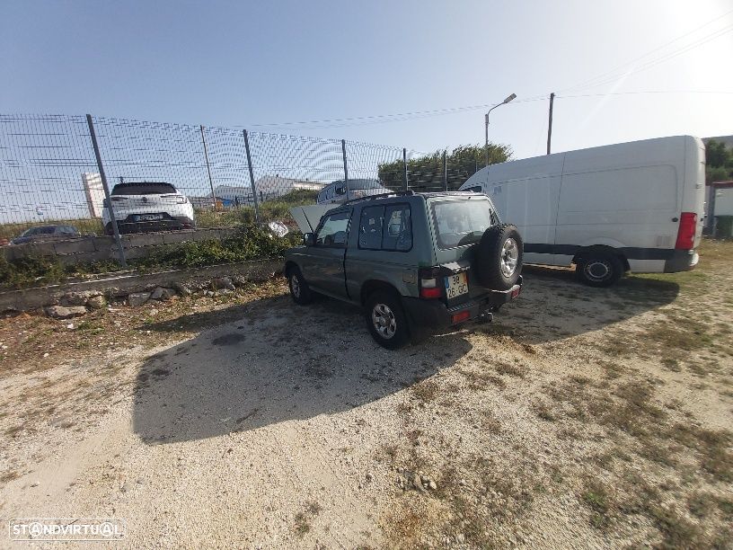 Mitsubishi Pajero 2.5 TDi GLX - 1