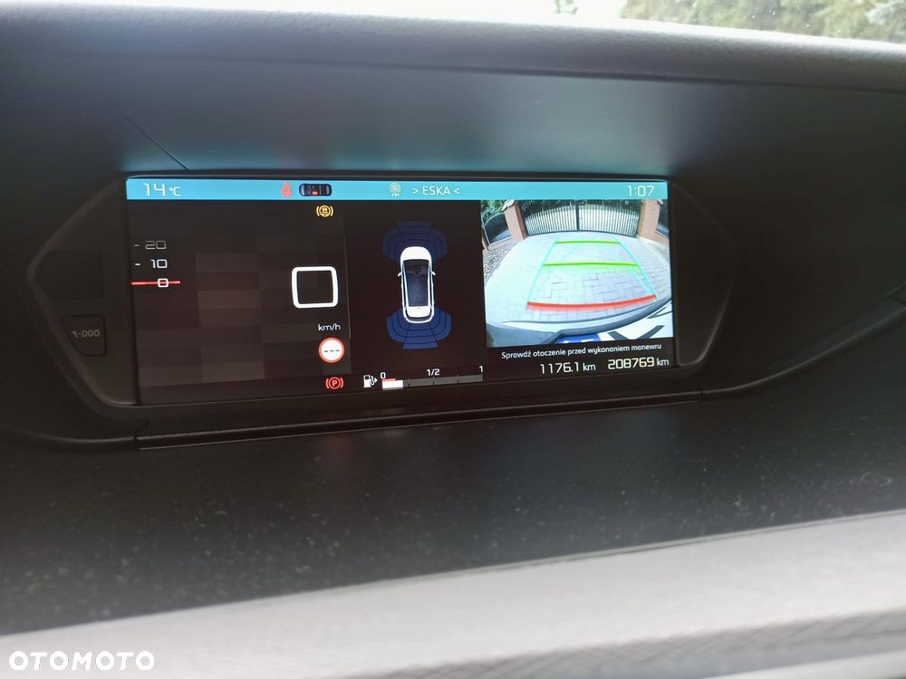 Citroën C4 SpaceTourer 1.2 PureTech Shine S&S - 20