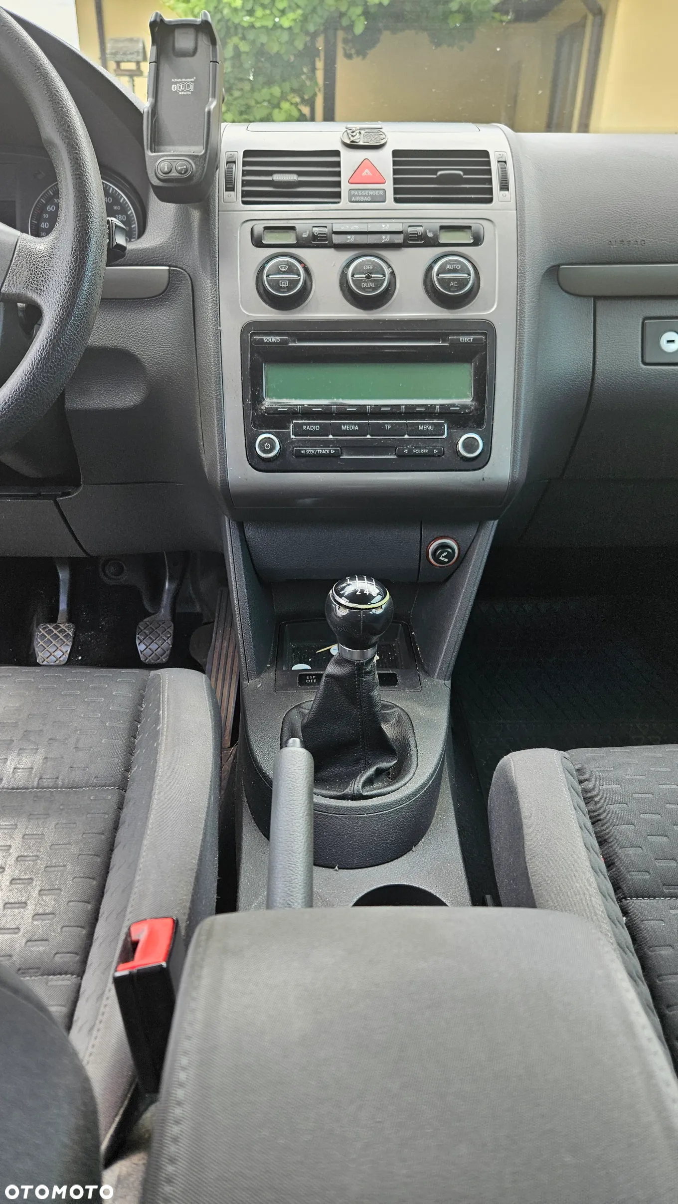 Volkswagen Touran - 8