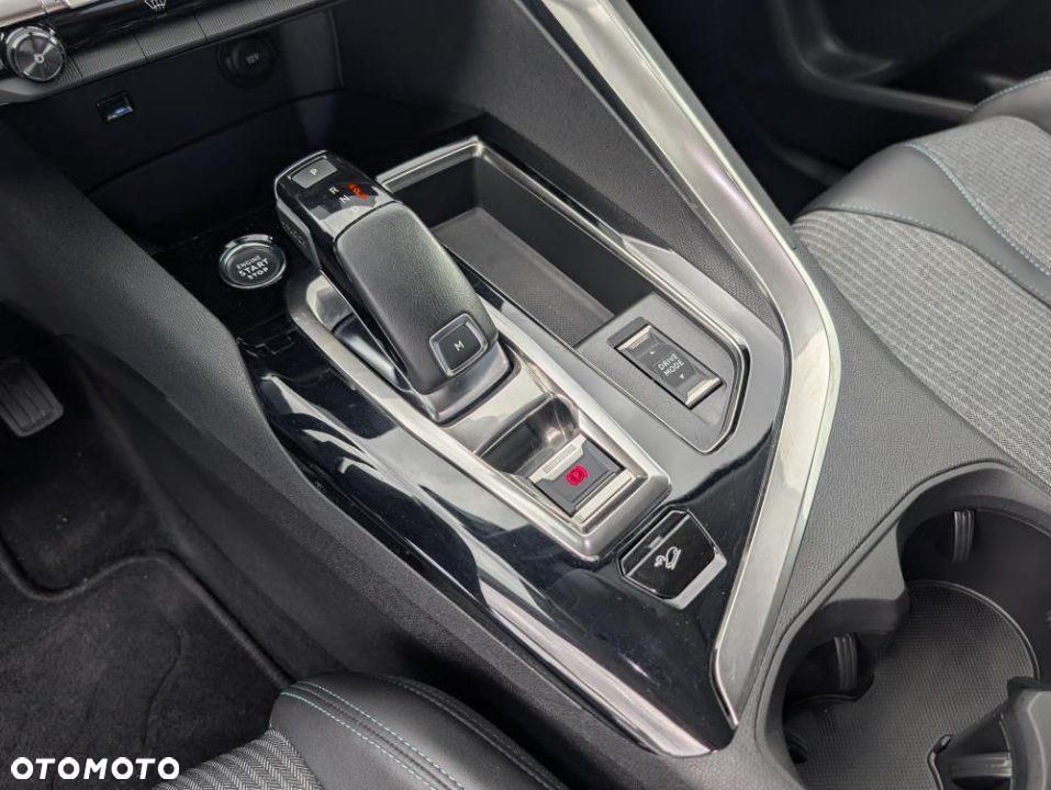 Peugeot 5008 - 19