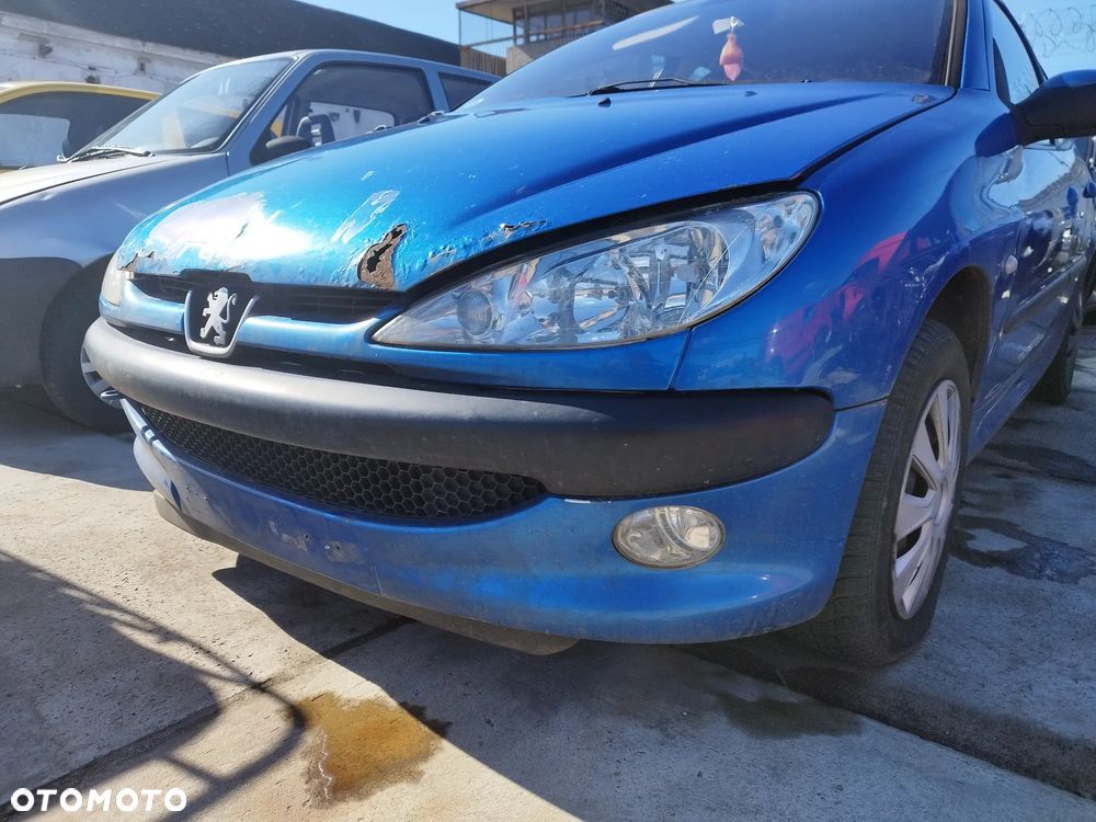 Zderzak przód przedni halogeny wąski Peugeot 206 Lift 2004r 5d hatchback KMF - 2