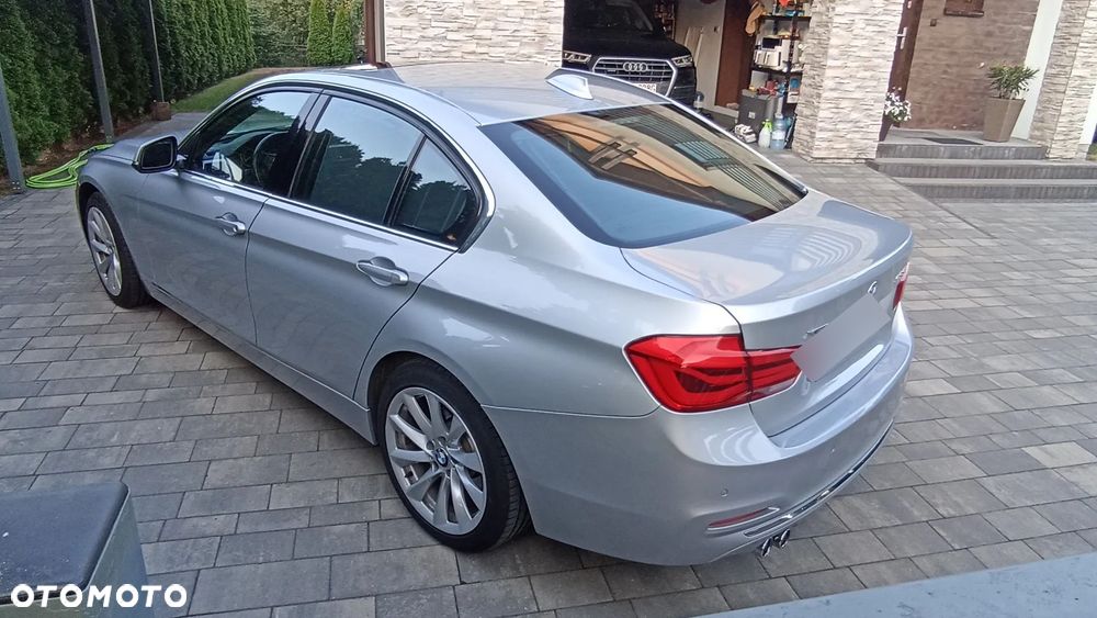 BMW Seria 3 328i xDrive Luxury Line - 6