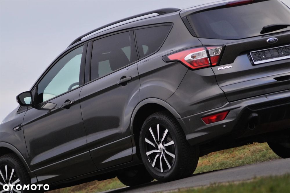 Ford Kuga - 13