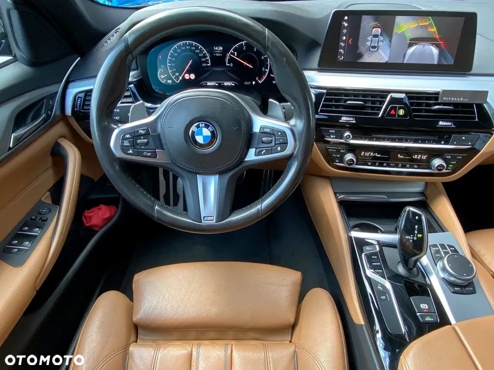 BMW Seria 5 530d xDrive M Sport sport - 24