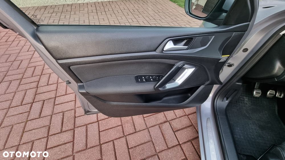 Peugeot 308 1.5 BlueHDi Business Line S&S - 15