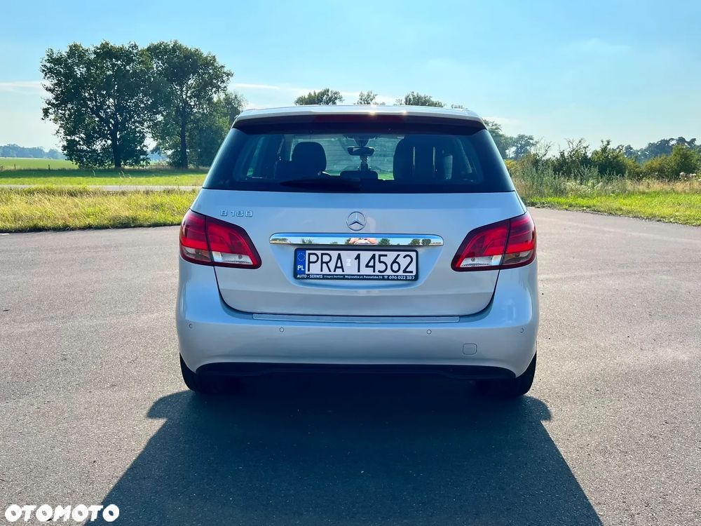 Mercedes-Benz Klasa B 180 7G-DCT - 6
