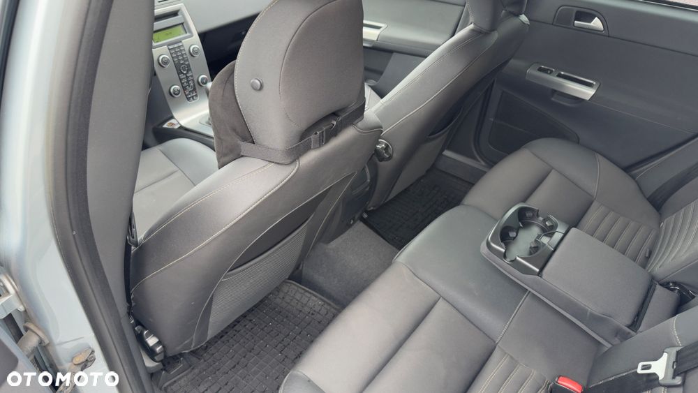 Volvo V50 1.6D Summum - 14