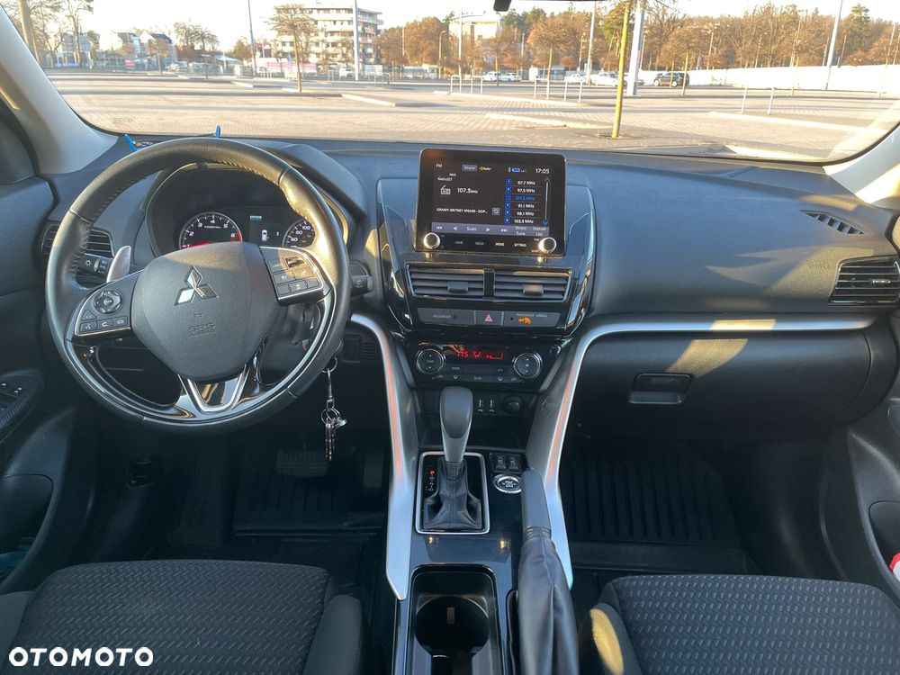 Mitsubishi Eclipse Cross 1.5 T GPF Intense Plus CVT 4WD - 13