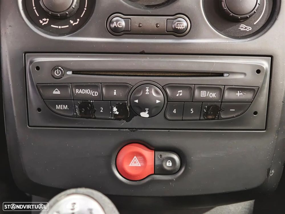 Renault Clio 1.5 dCi Confort 89g - 10