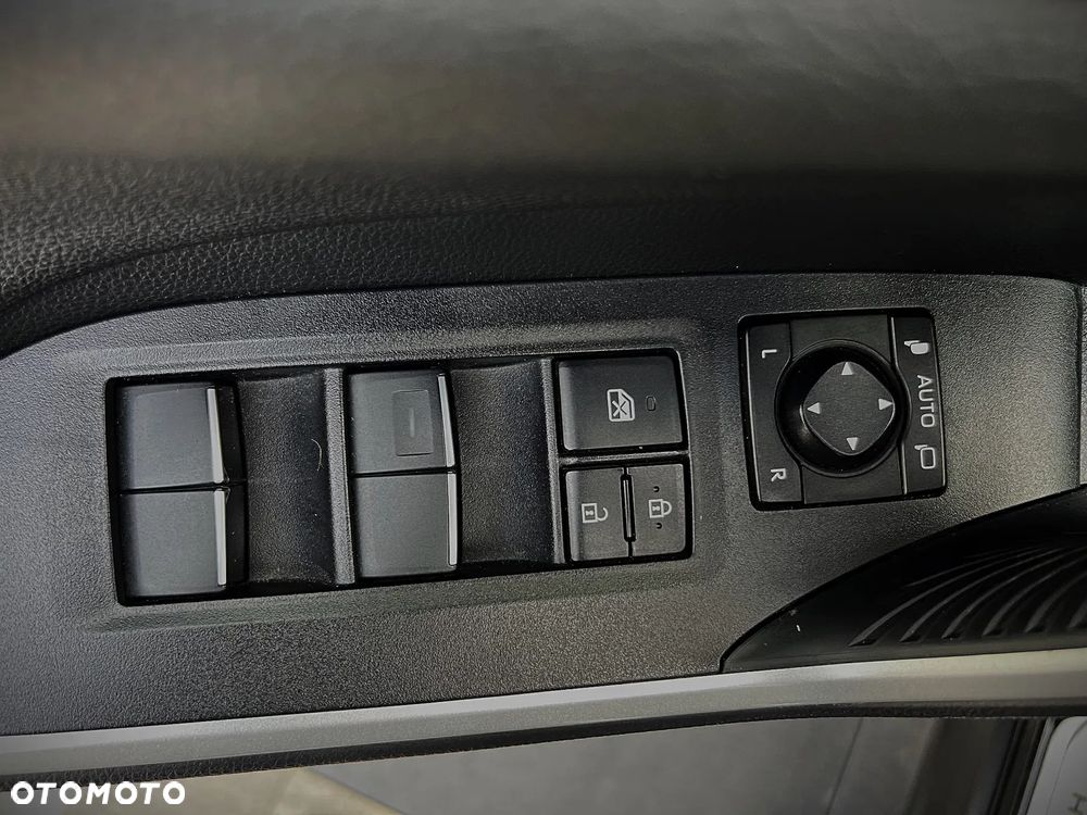 Toyota RAV4 2.0 Comfort 4x2 MS - 31