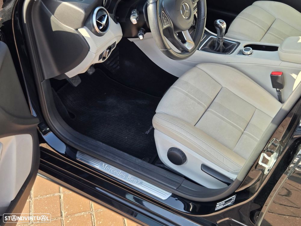 Mercedes-Benz A 180 d Style - 13