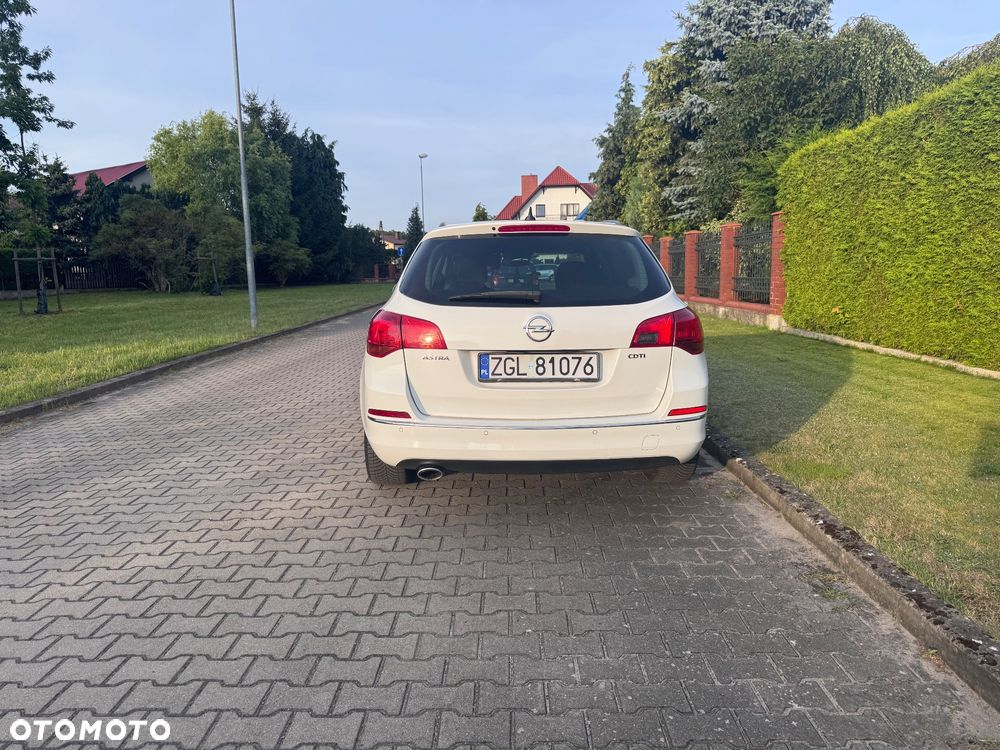 Opel Astra 2.0 CDTI DPF Automatik 150 Jahre - 6
