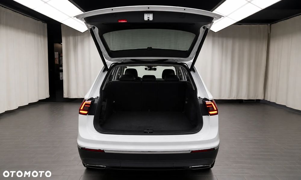 Volkswagen Tiguan 2.0 TDI SCR DSG Elegance - 20