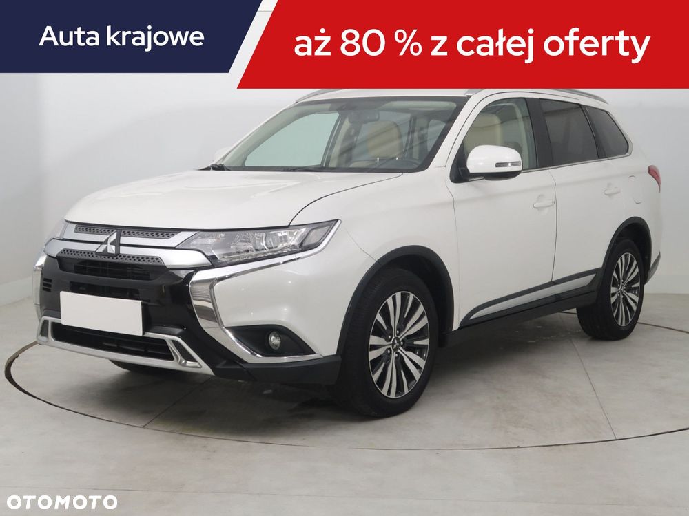 Mitsubishi Outlander - 3
