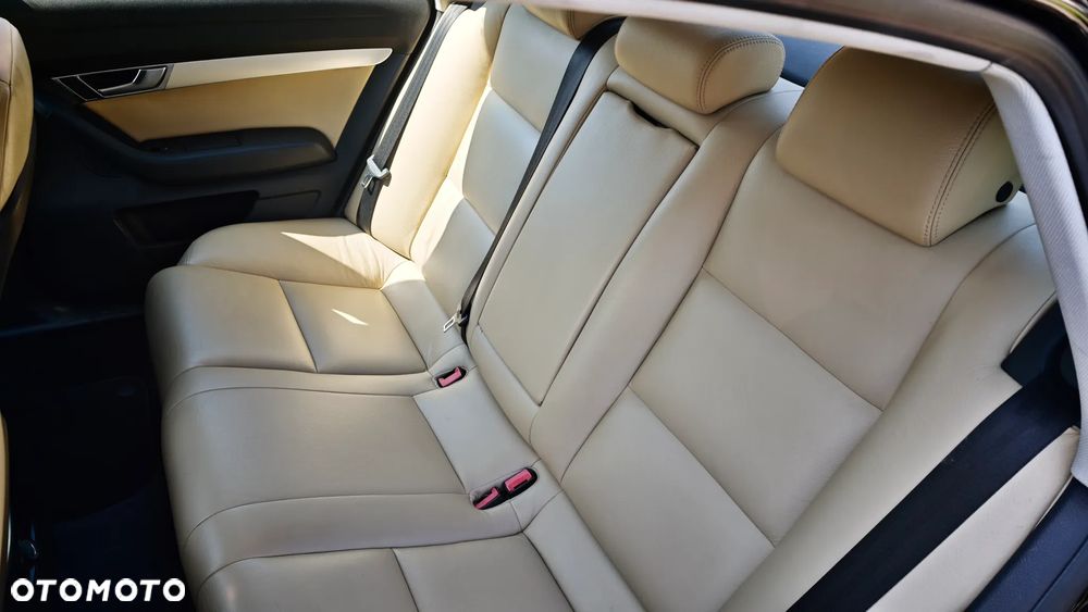 Audi A6 Limousine 2.0 TFSI - 17