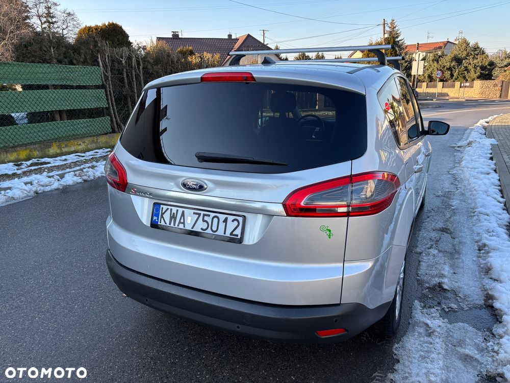 Ford S-Max 2.0 TDCi DPF Champions Edition - 3