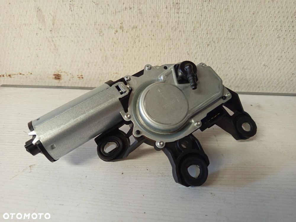 SILNICZEK WYCIERACZKI KLAPY TYLNEJ AUDI A3 8P 08-12 A4B6 00-04 A4 B7 04-08 Q5 08-12 Q7 05-09 NOWY - 1