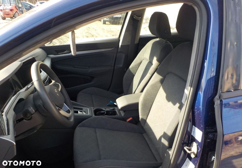 Volkswagen Golf - 36