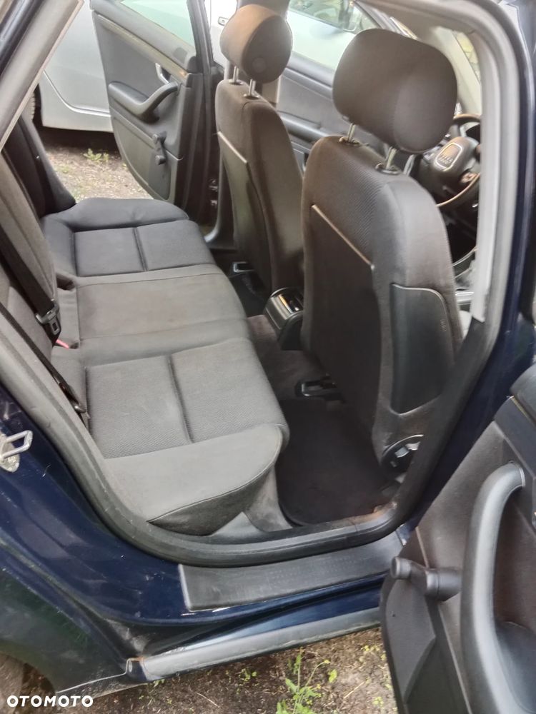 Audi A4 Avant 1.9 TDI - 7