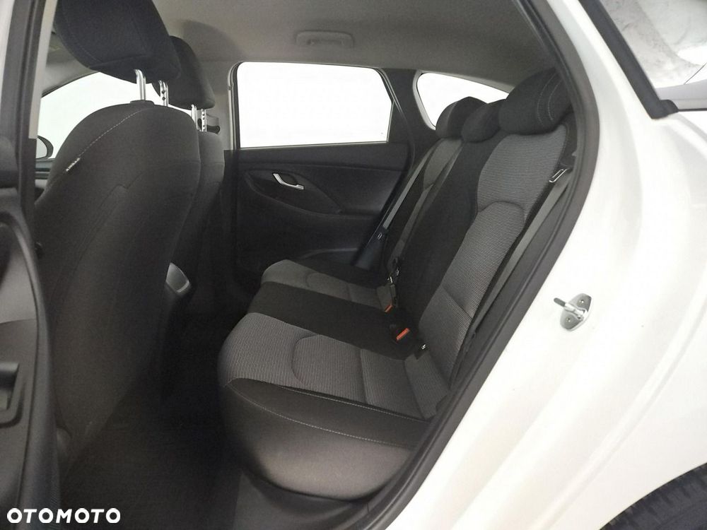 Hyundai i30 1.0 T-GDI Modern - 23