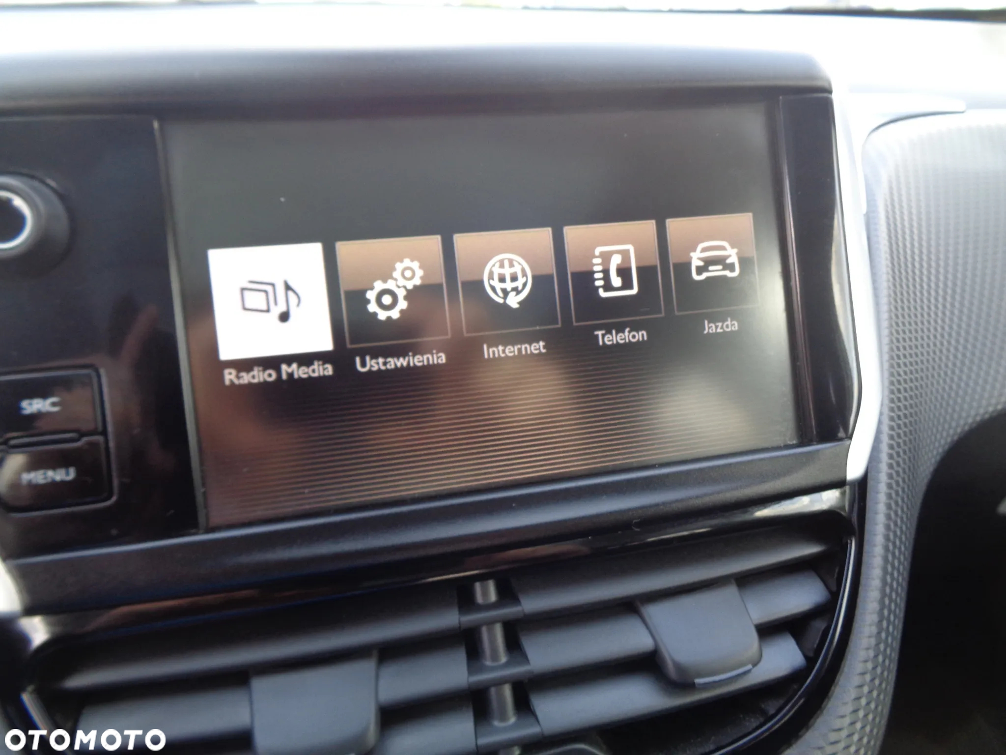 Peugeot 2008 1.2 Pure Tech Style - 13