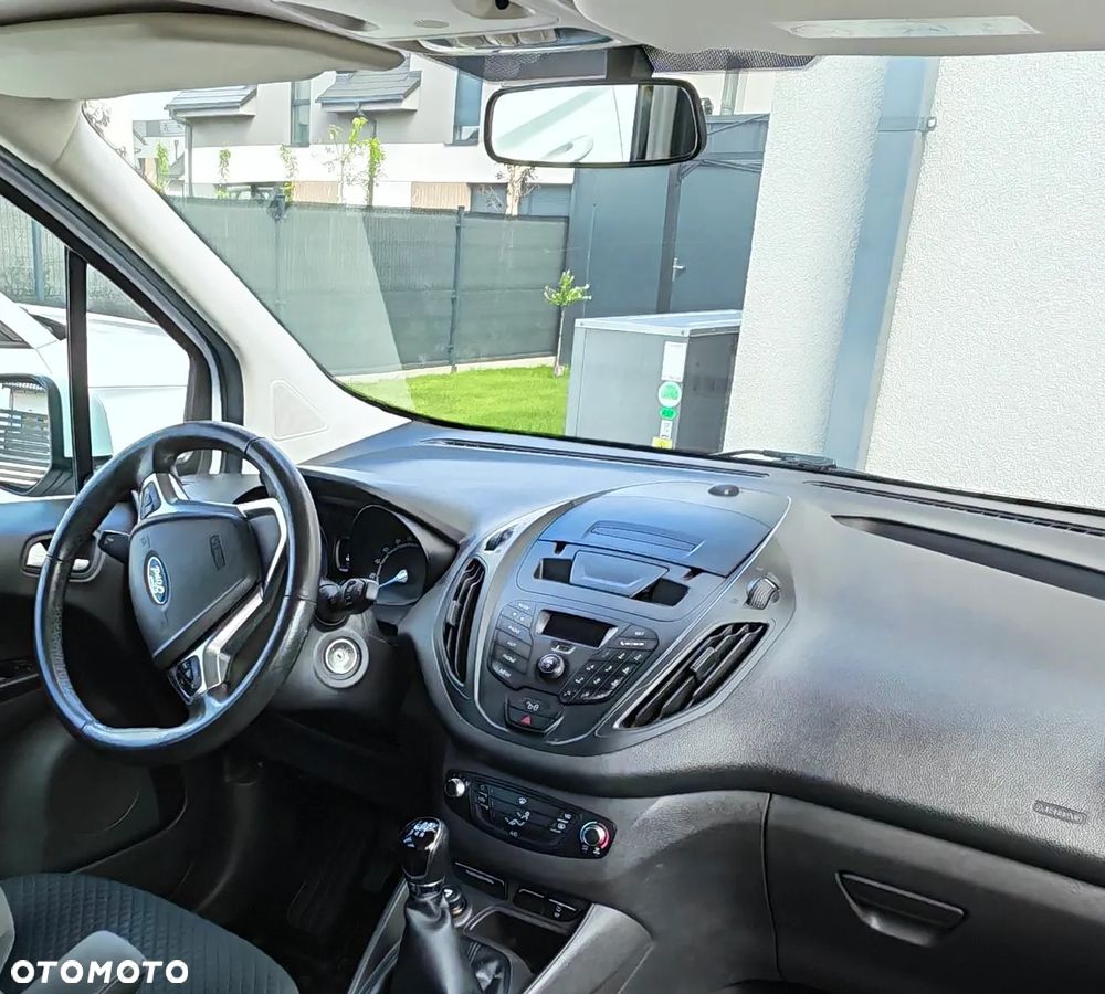 Ford Transit Courier S&S Basis - 5