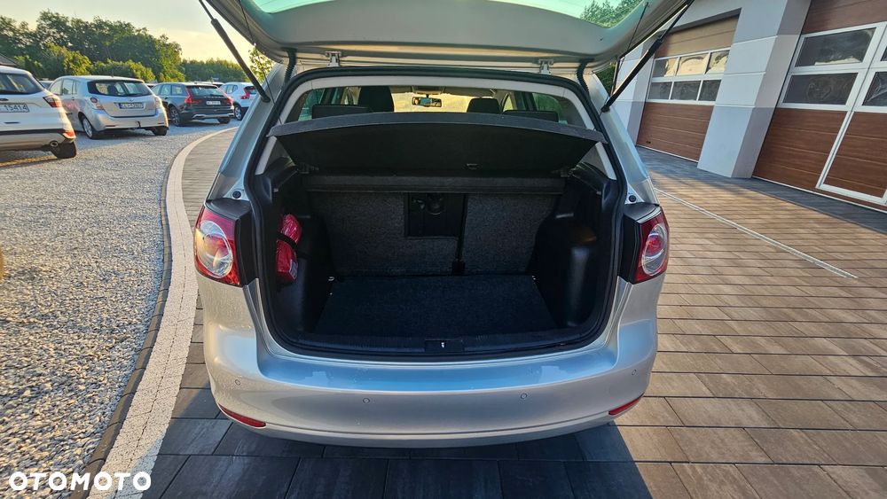 Volkswagen Golf Plus 1.6 TDI DPF MATCH - 23