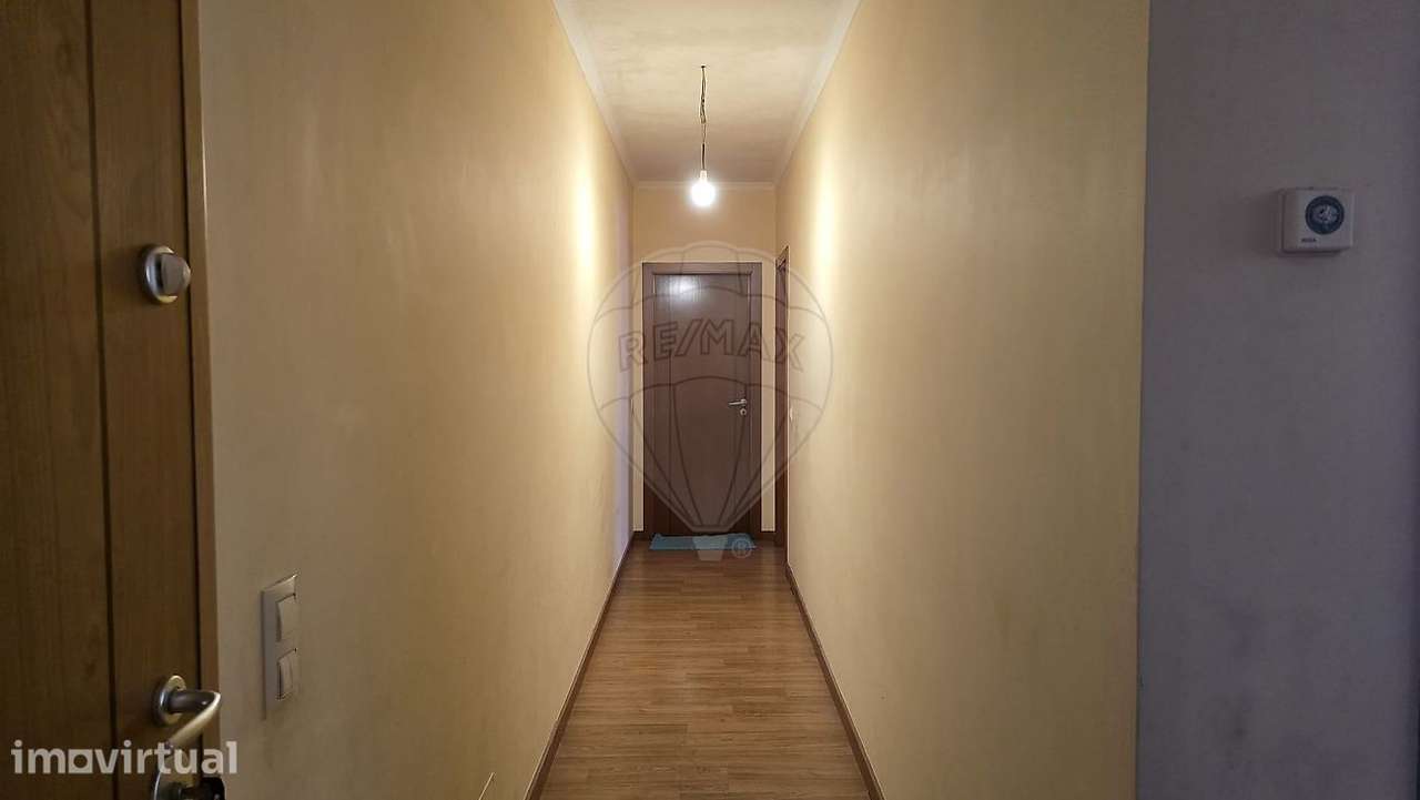 Apartamento T1 para venda - Grande imagem: 2/18