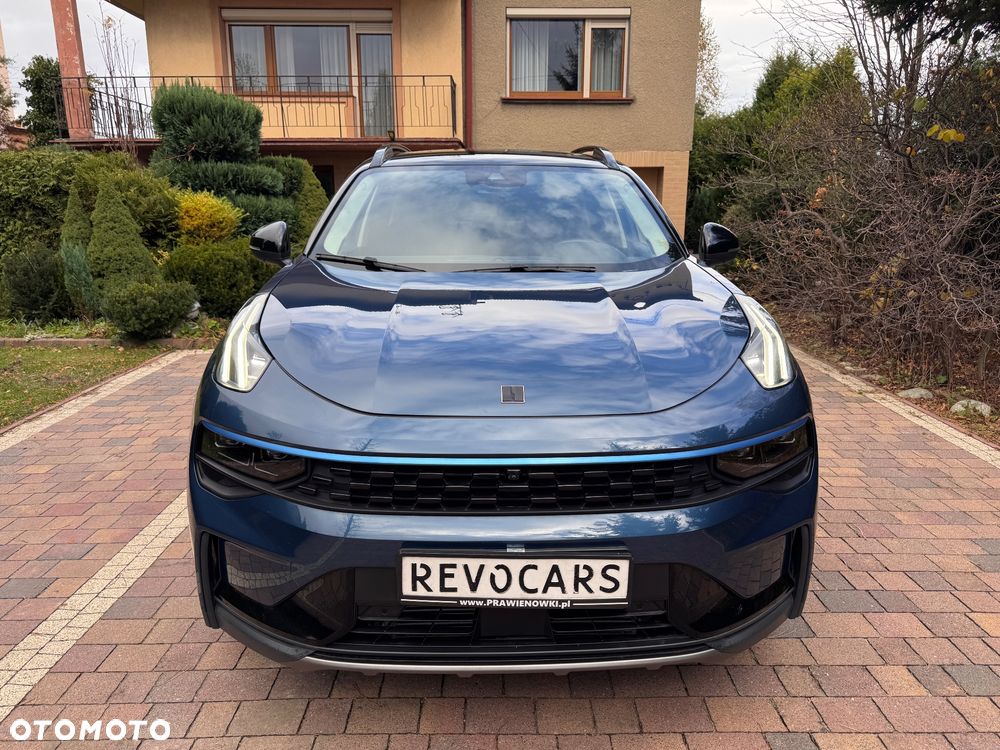 Lynk & Co 01 PHEV - 6