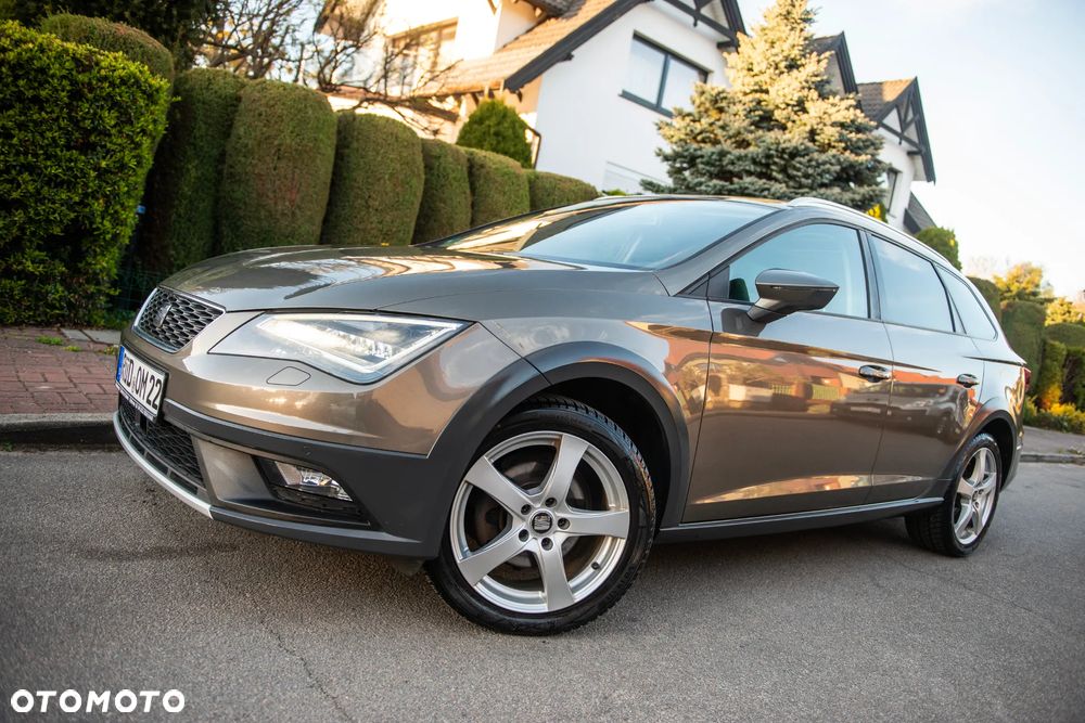 Seat Leon 2.0 TDI Xcellence S&S - 1