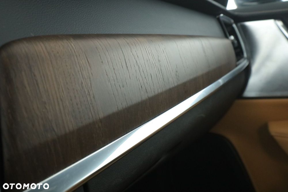 Volvo V90 - 25