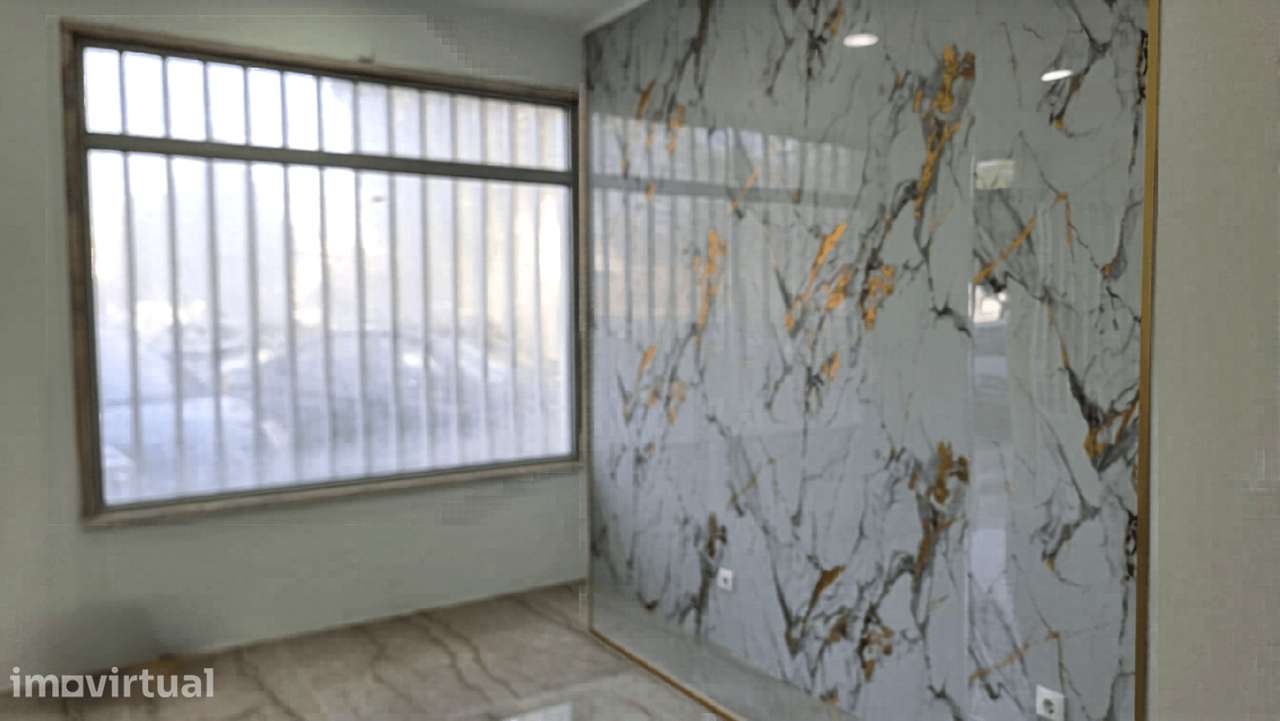 Loja totalmente remodelada para venda - Caldas da Rainha - Grande imagem: 2/8