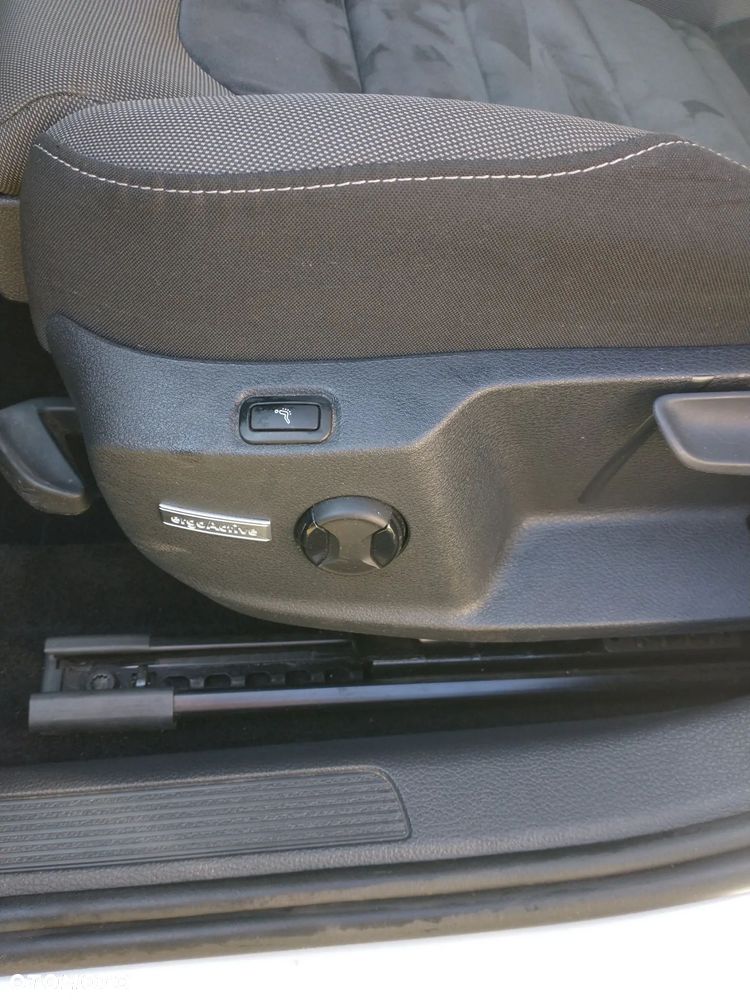 Volkswagen Golf - 21