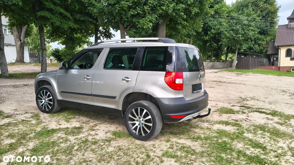 Skoda Yeti 2.0 TDI Ambition Green tec PLUS EDITION - 12