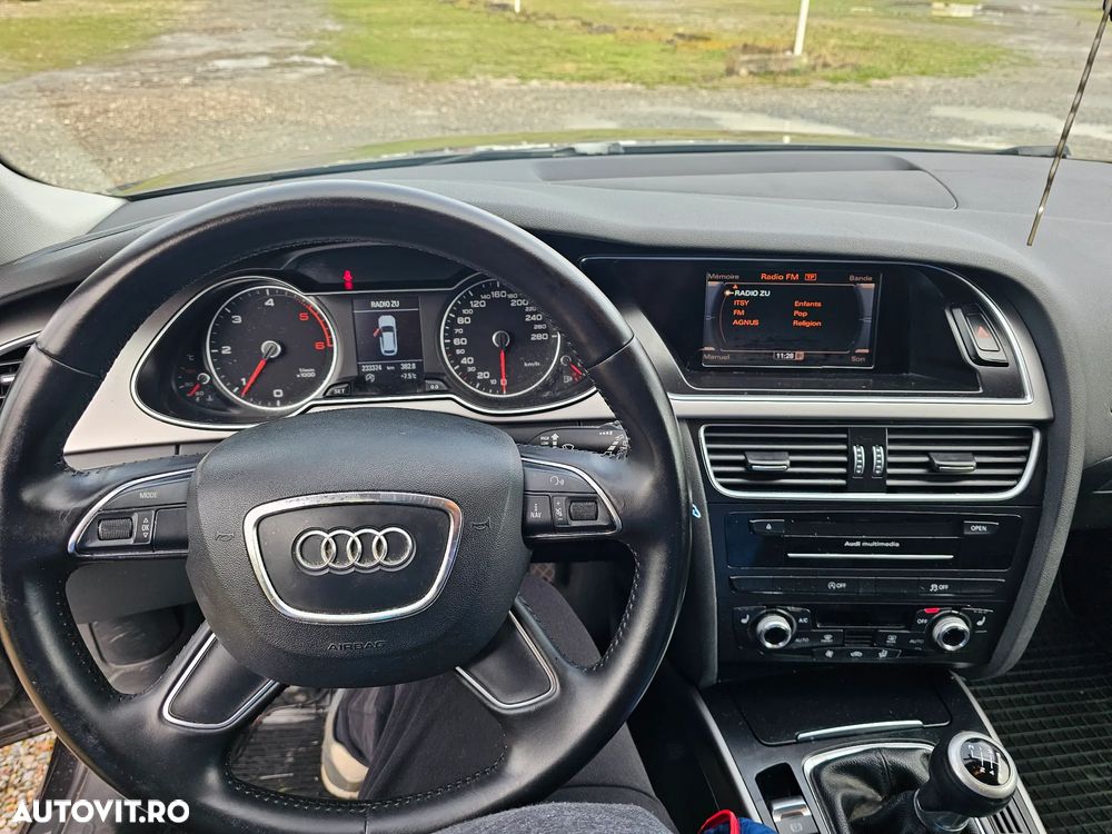 Audi A4 Avant 2.0 TDI DPF S line Sportpaket - 14