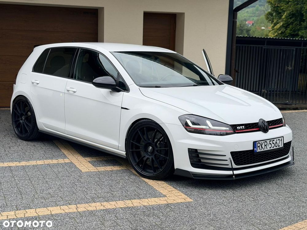 Volkswagen Golf 2.0 TSI BMT GTI DSG - 1