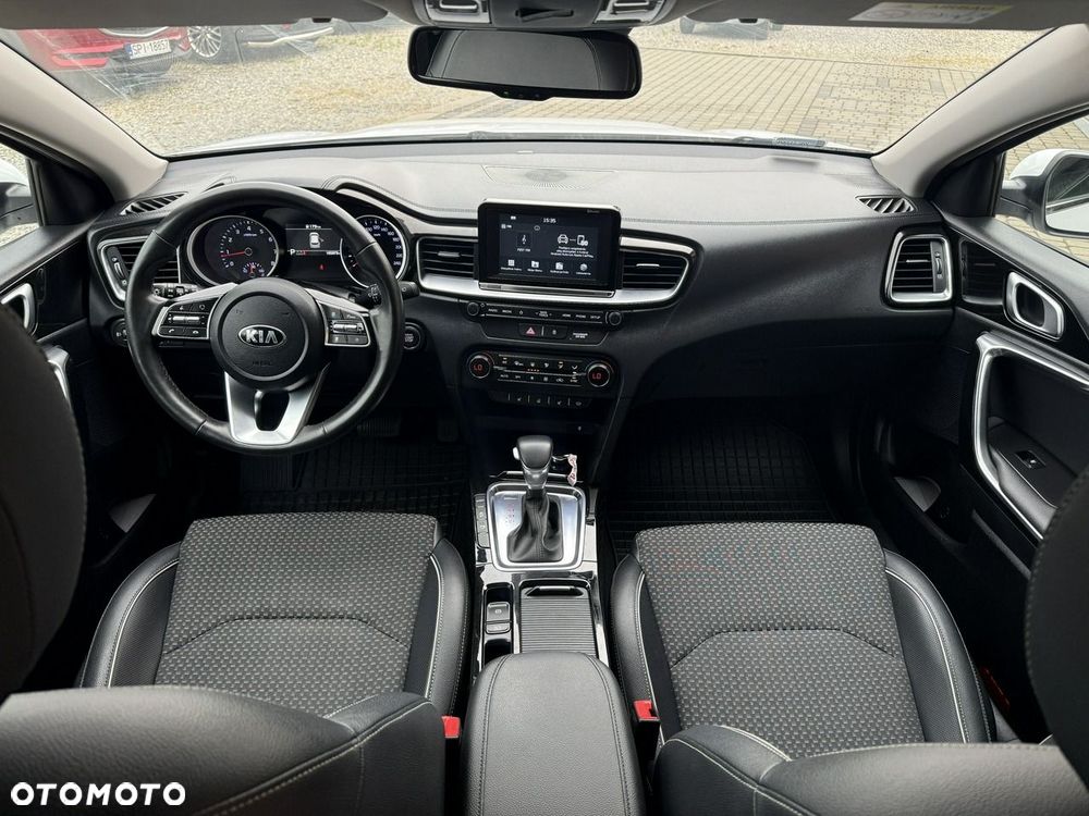 Kia Ceed 1.4 T-GDI L Business Line Plus DCT - 14