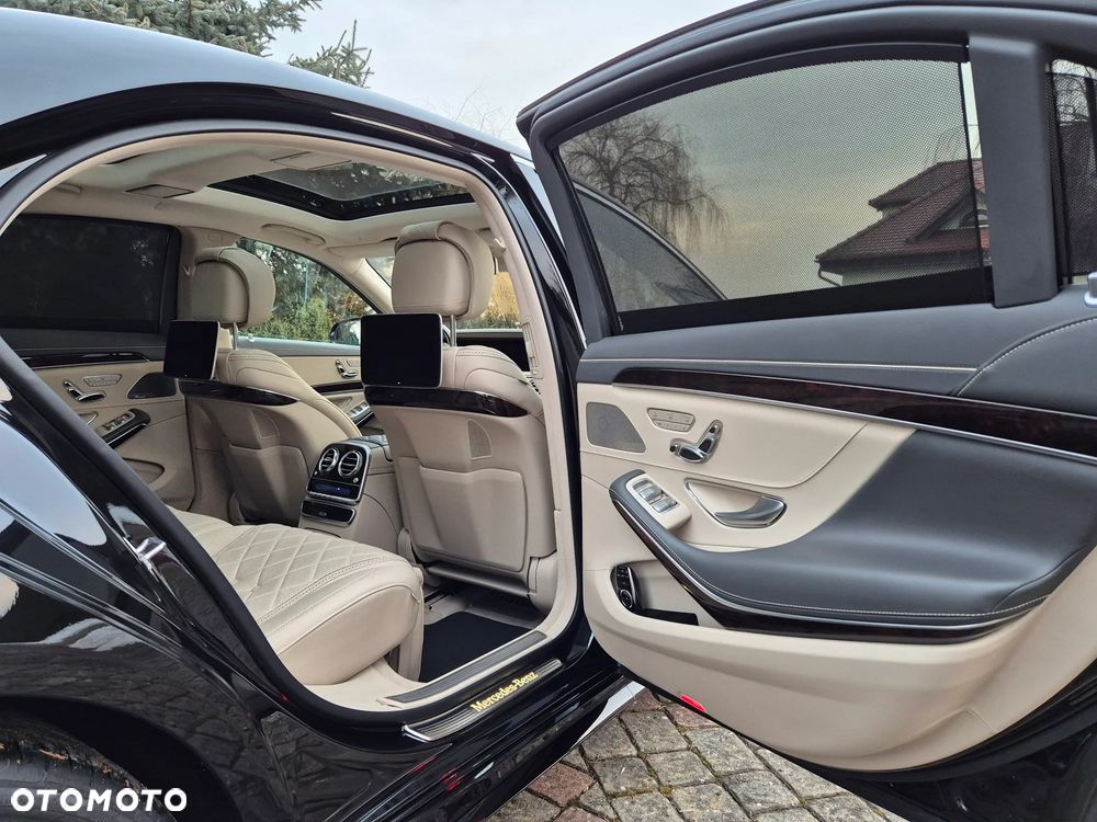 Mercedes-Benz Klasa S 560 4-Matic L 9G-TRONIC - 12