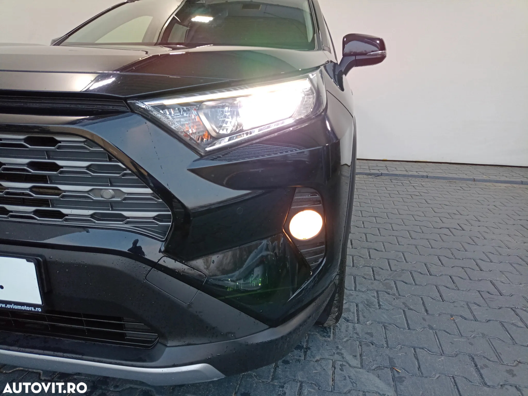 Toyota RAV4 2.5 Hybrid VVT-iE 4x2 Dynamic - 32